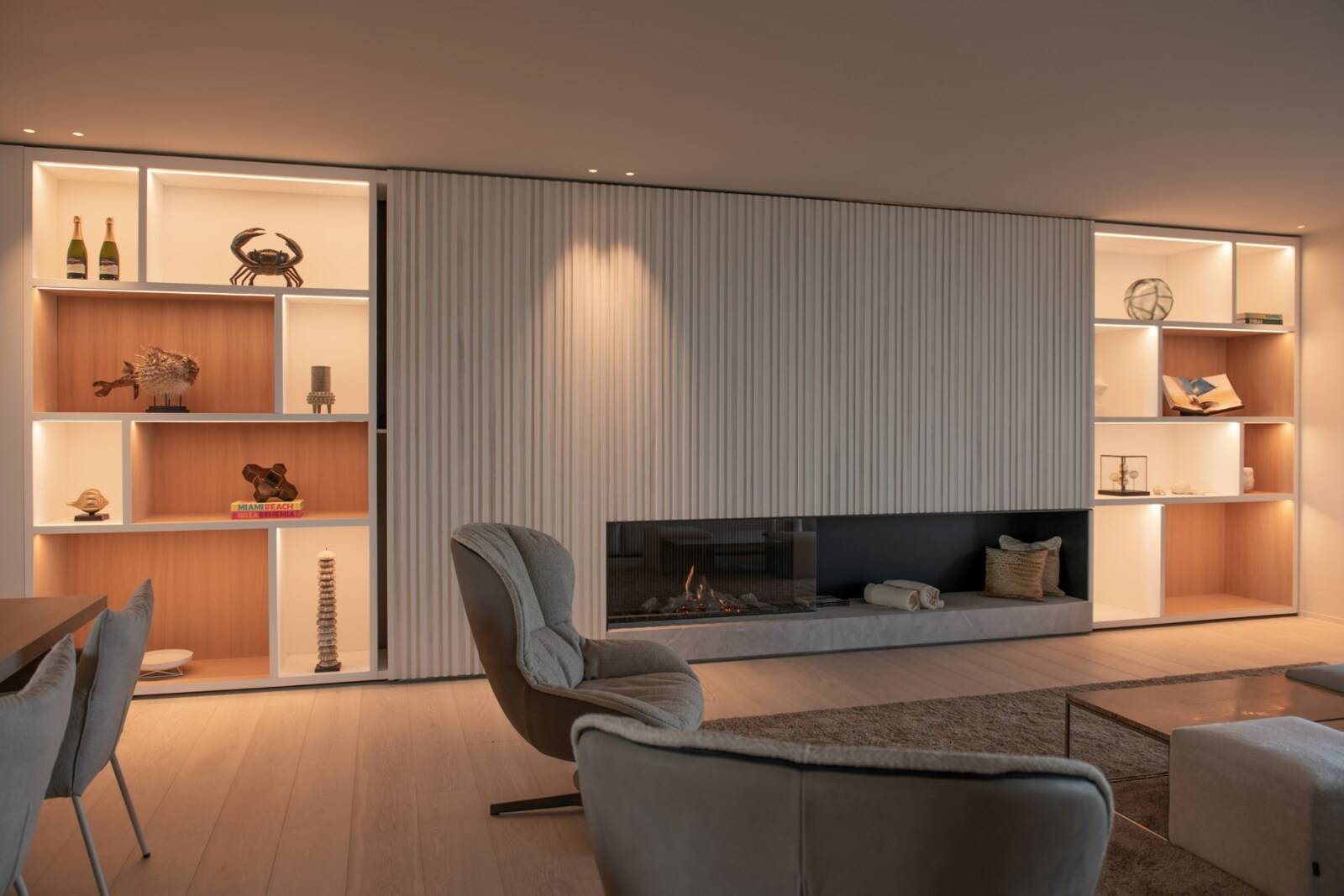 Blanke Top - gelijkvloers  en zeer smaakvol en luxueus afgewerkt appartement.  6