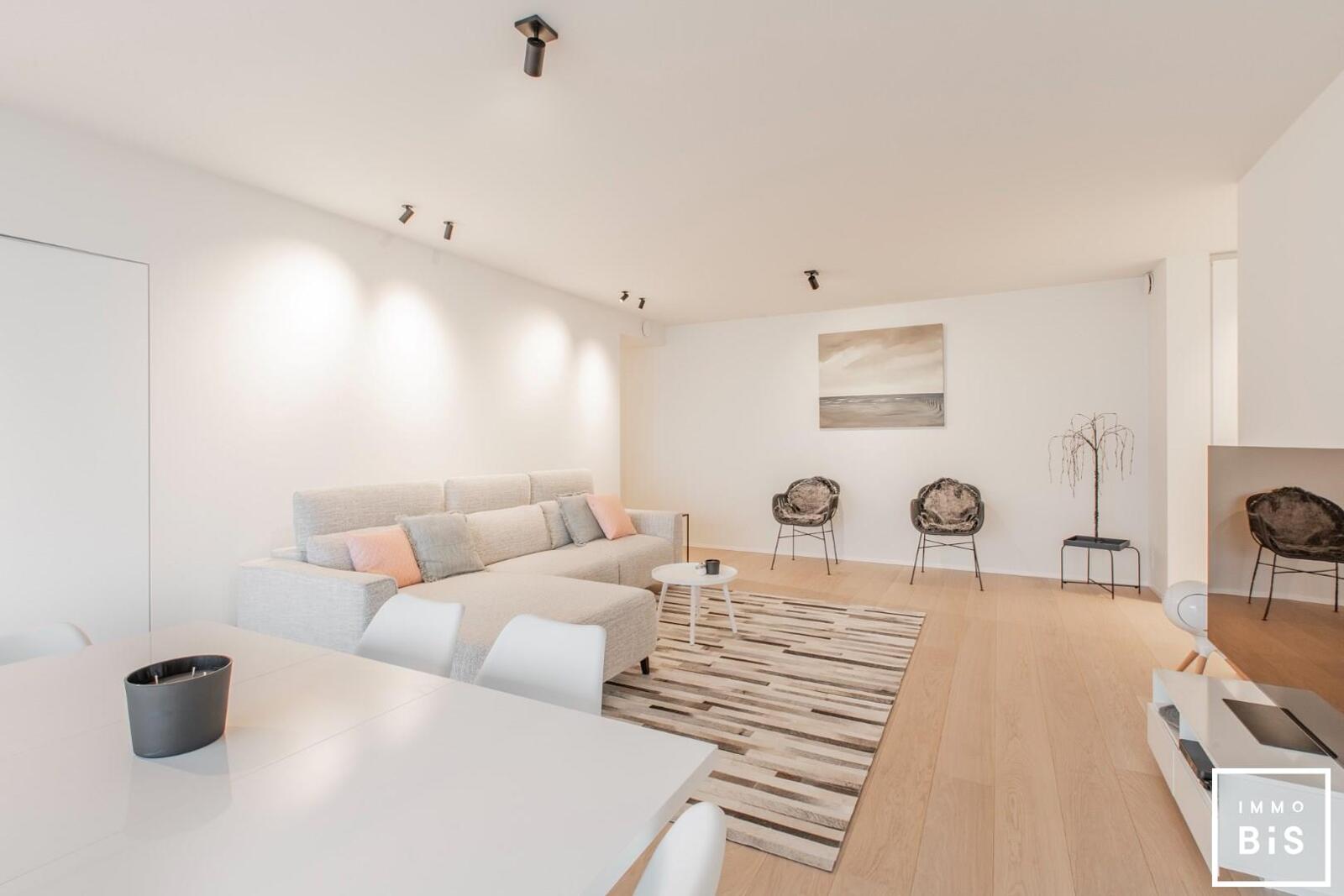 Nec Plus Ultra: Exclusief appartement met frontaal zeezicht in de iconische residentie 'One Carlton' 5