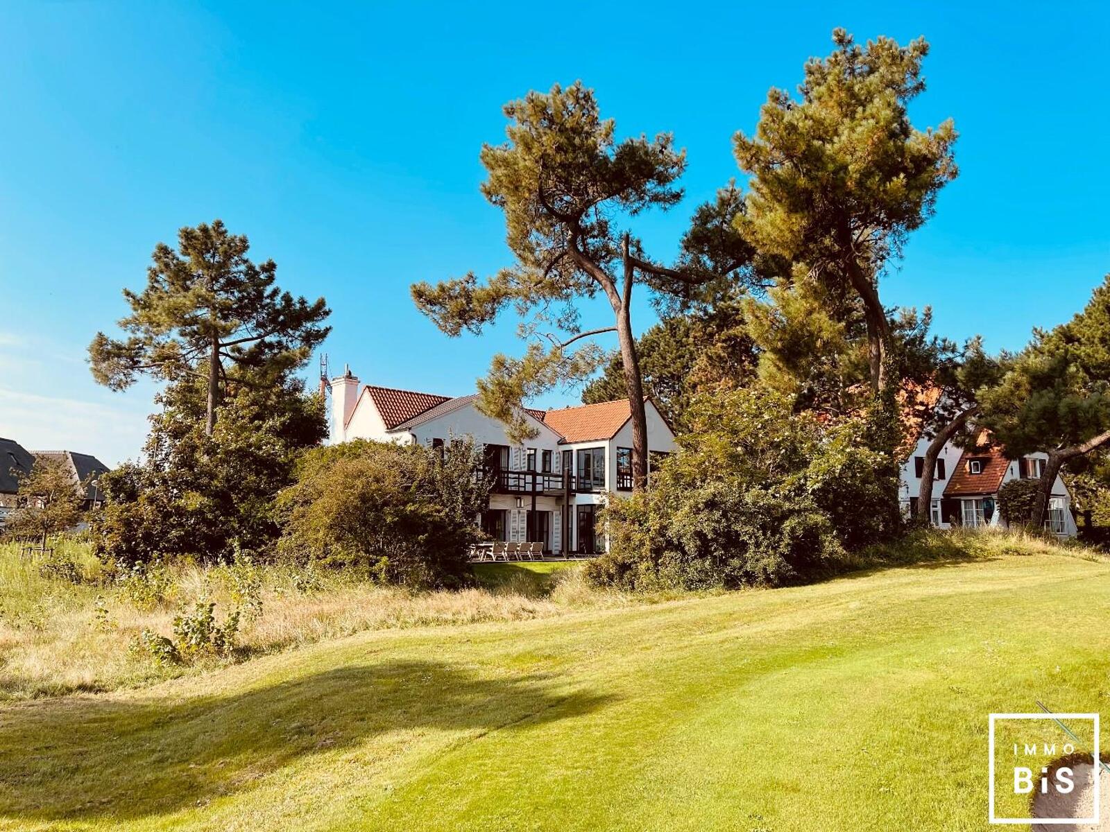 Magnifieke villa met prachtig zicht op de Royal Zoute Golf! 17